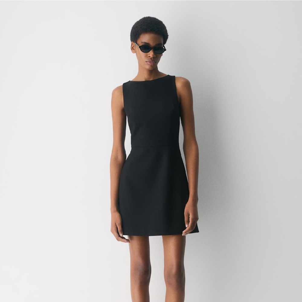 Bond Black Classic Mini Dress
